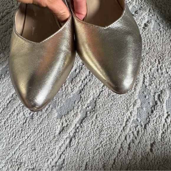 Naturalizer Malynn gold pointed Toe Pumps leather slip on low block heel 9.5 W - Picture 4 of 14